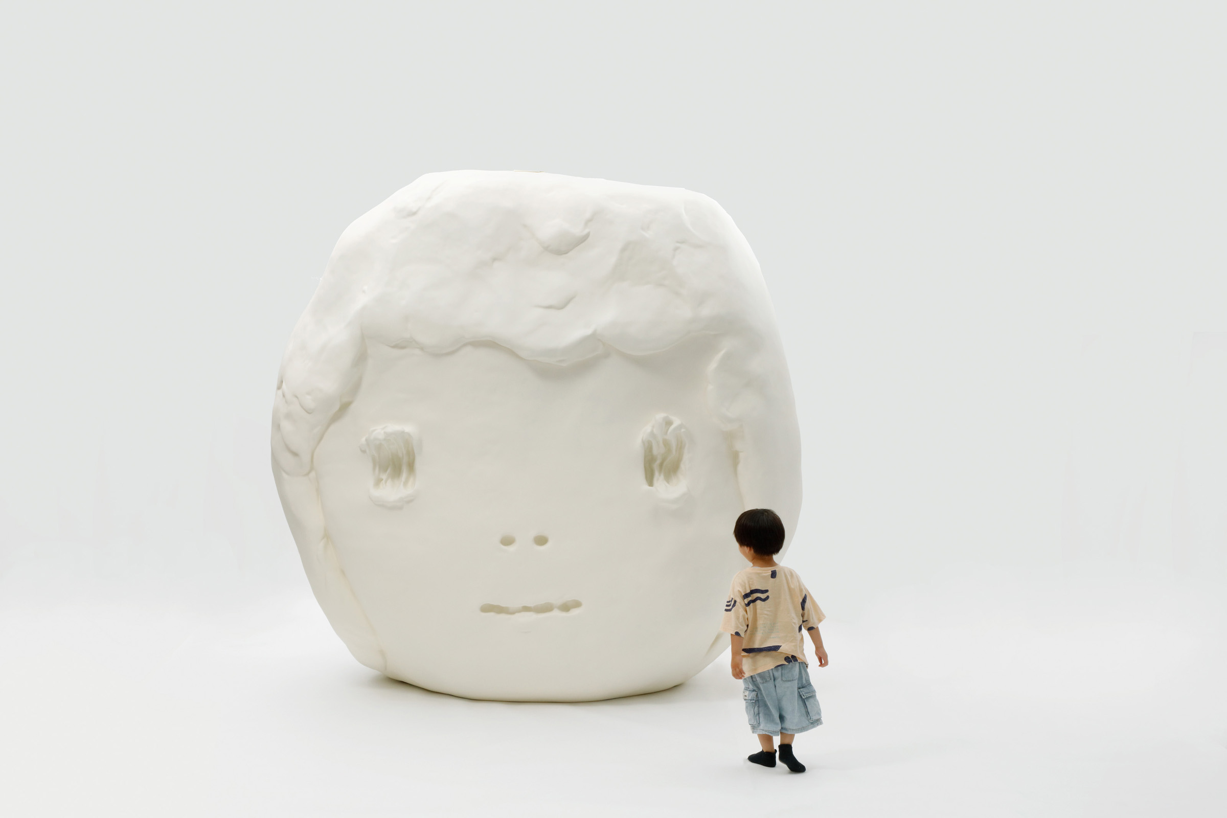 奈良美智 The Beginning Place ここから」 青森県立美術館 | web太陽 